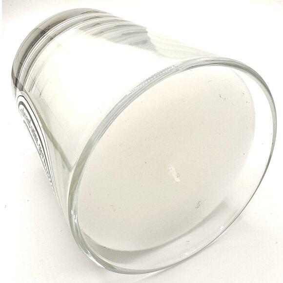 NEW Diptyque Baies Candle - 6.5 Oz. Classic Size - No box - Picture 4 of 4